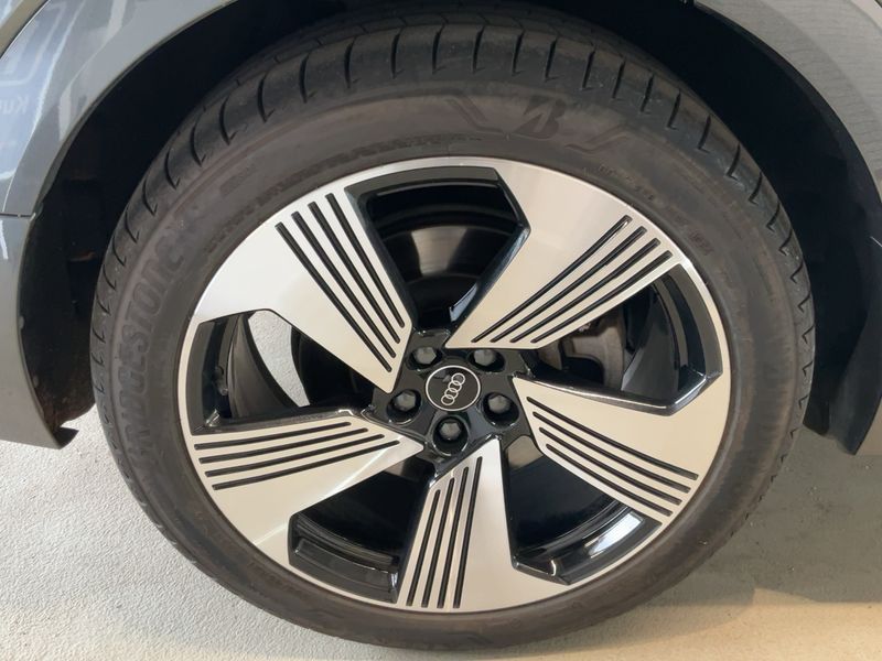 Audi e-tron Sportback 50 quattro S line 2021 – снимка 9