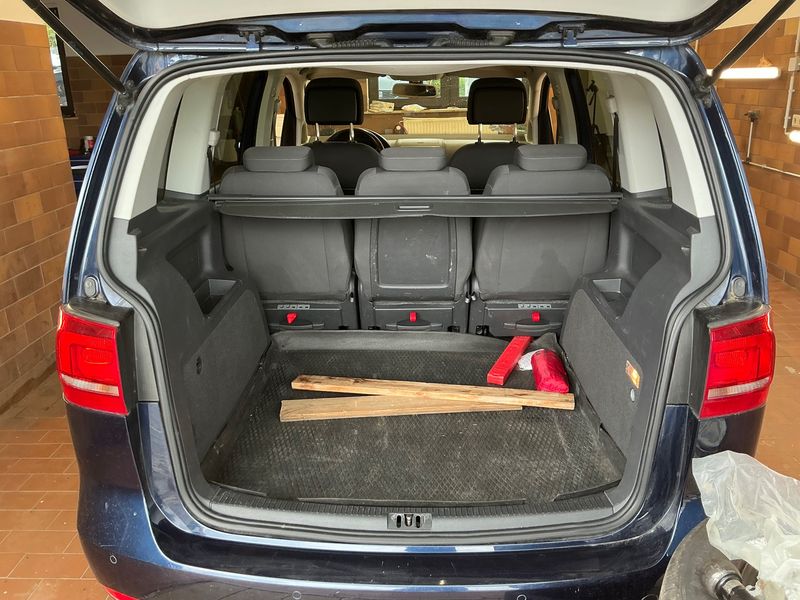 Volkswagen Touran 2.0 TDI Life BlueMotion Tech 2013 – снимка 16
