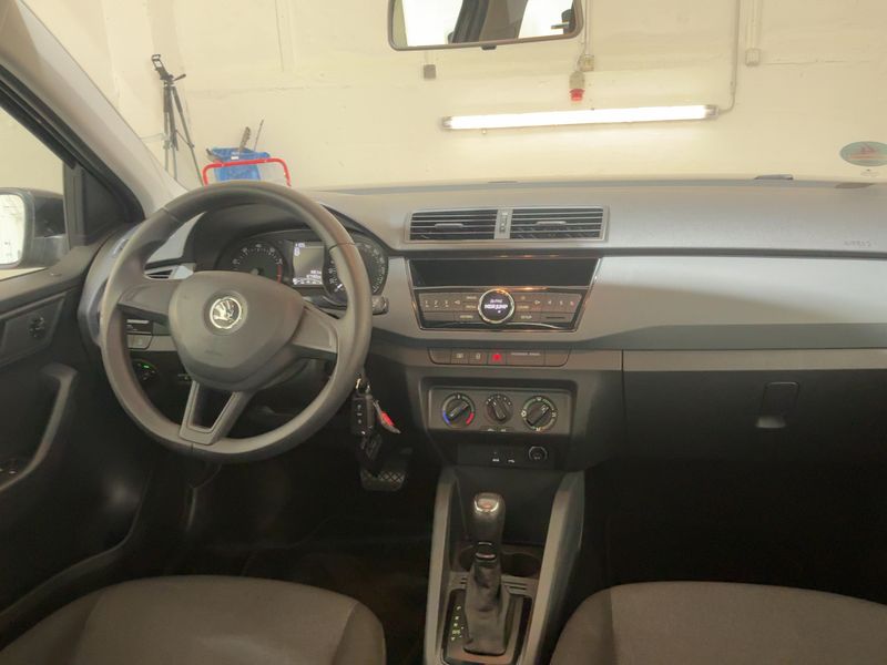 Skoda Fabia 1.2 TSI Style 2015 – снимка 18