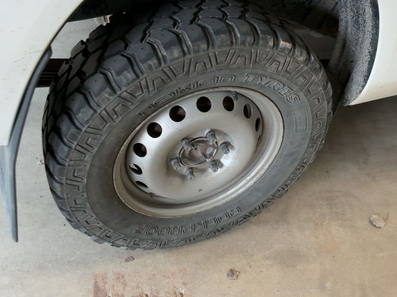 Toyota Hilux 2.4 D-4D Single Cab Duty 4x4 2020 – снимка 9