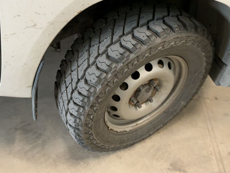 Toyota Hilux 2.4 D-4D Single Cab Duty 4x4 2020 – снимка 11