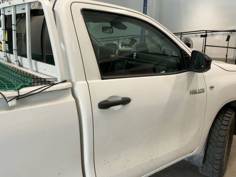 Toyota Hilux 2.4 D-4D Single Cab Duty 4x4 2020 – снимка 10