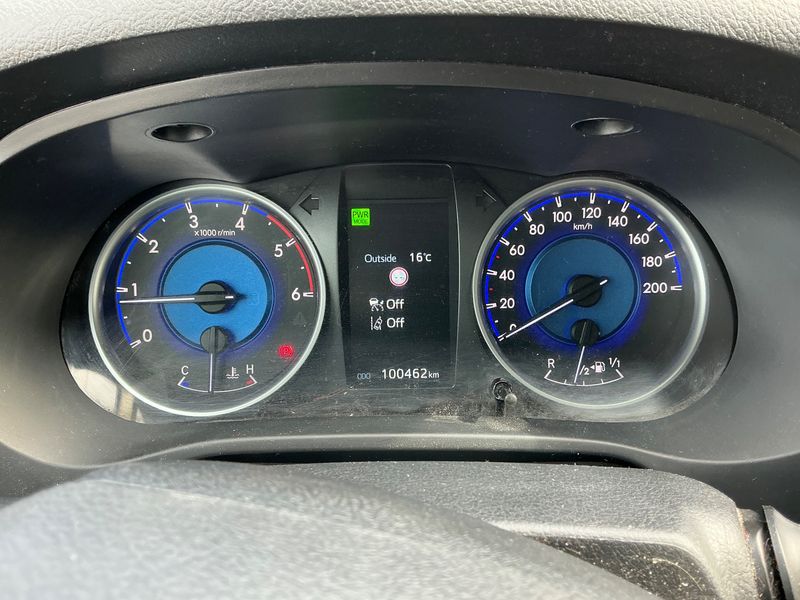 Toyota Hilux 2.4 D-4D Single Cab Duty 4x4 2020 – снимка 19