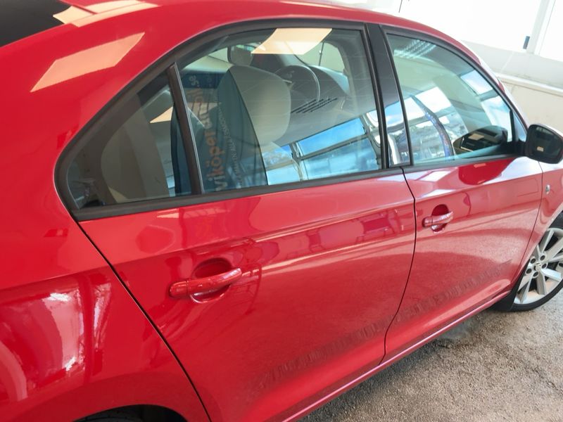 Skoda Rapid 1.2 TSI Elegance 2013 – снимка 10