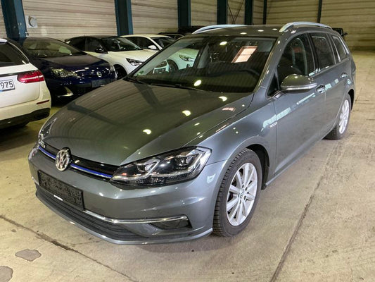 Volkswagen Golf VII 1.5 TSI ACT Comfortline BlueMotion Tech 2018 – снимка 1