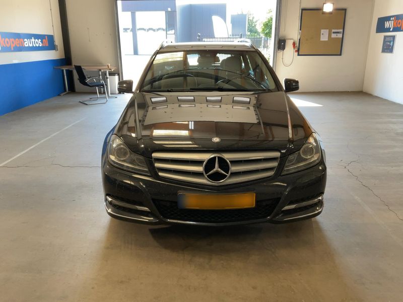 Mercedes-Benz C-Klasse C 300 CDI T 4Matic BlueEfficiency Avantgarde 2012 – снимка 14