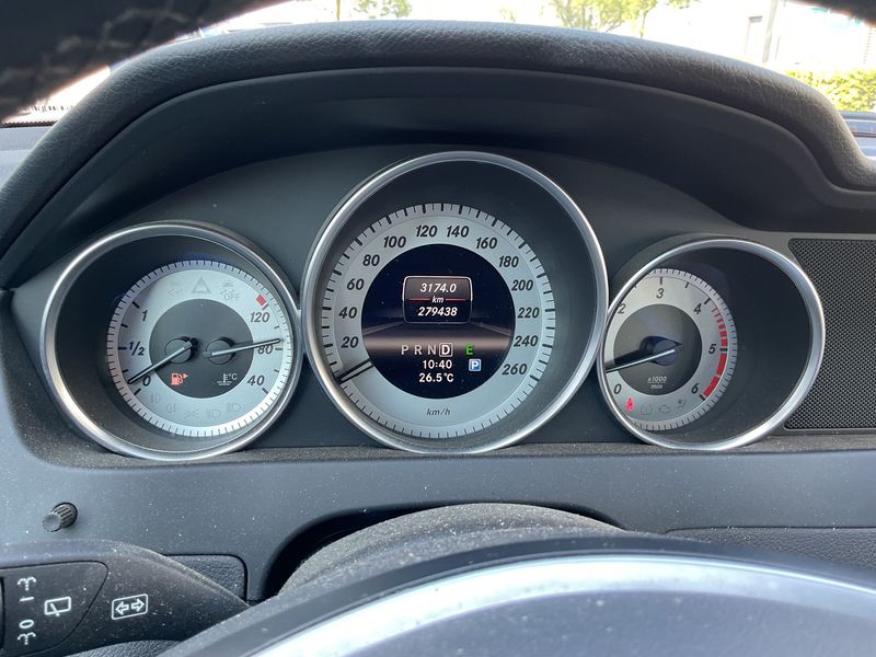 Mercedes-Benz C-Klasse C 300 CDI T 4Matic BlueEfficiency Avantgarde 2012 – снимка 18