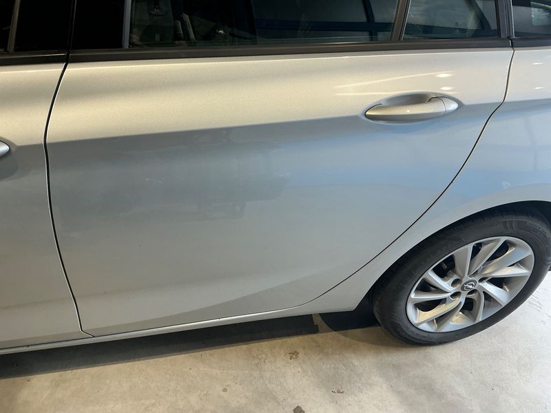 Opel Astra 1.6 CDTI Innovation Start&Stop 2019 – снимка 24