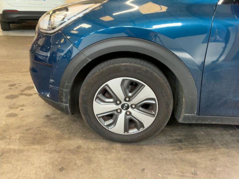 Kia Niro 1.6 Hybrid Active 2019 – снимка 3