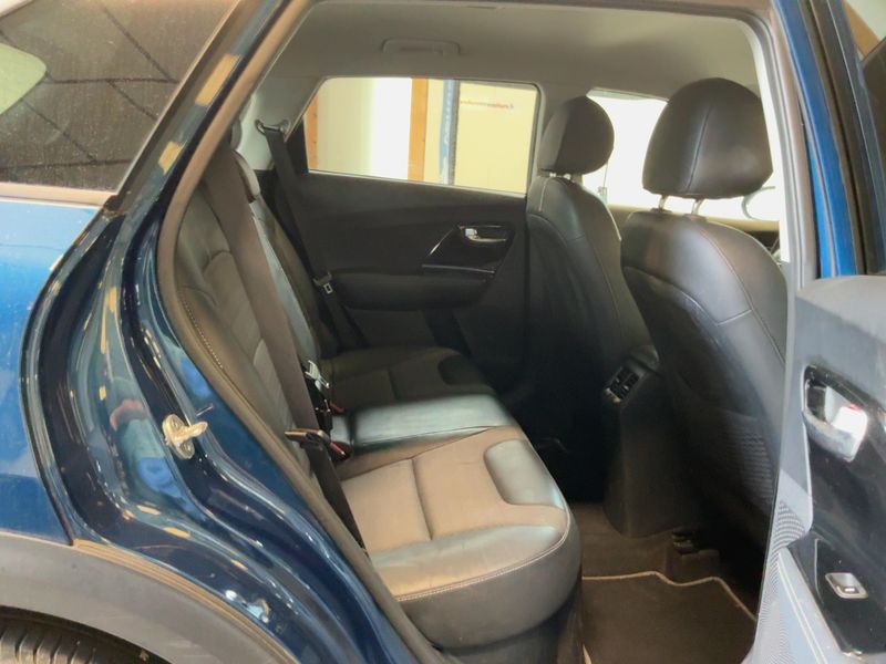 Kia Niro 1.6 Hybrid Active 2019 – снимка 19