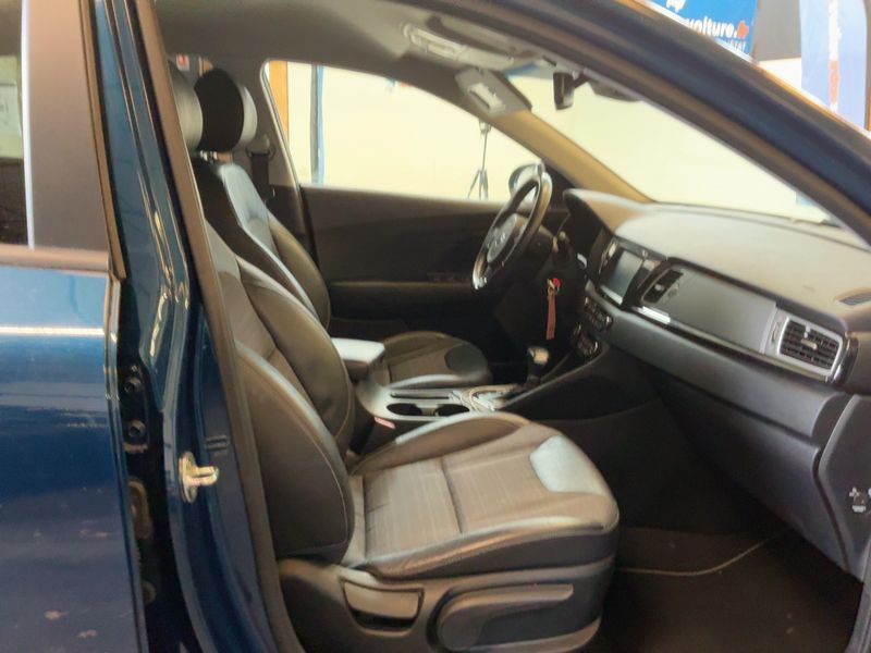 Kia Niro 1.6 Hybrid Active 2019 – снимка 16