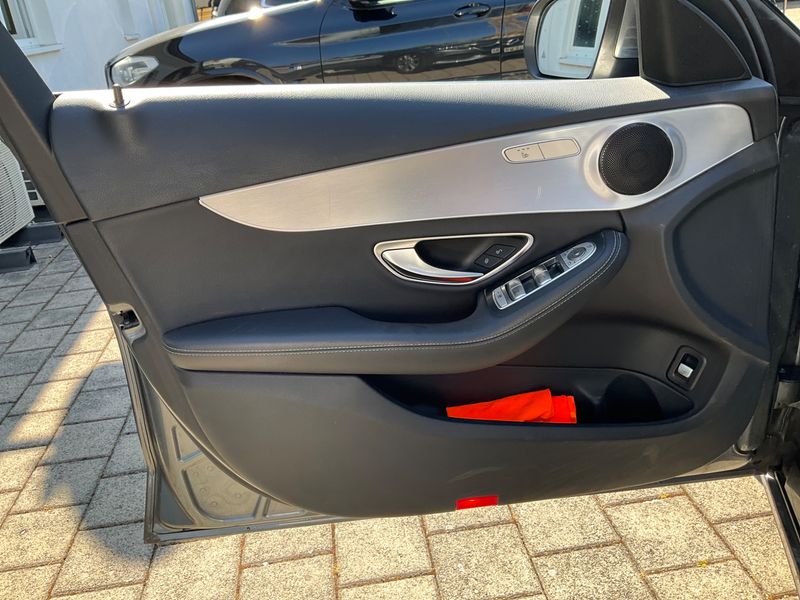 Mercedes-Benz C-Klasse C 180 CGI T Avantgarde 2016 – снимка 29