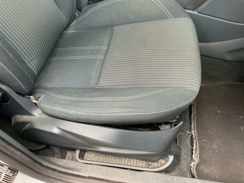 Ford C-Max 1.6 LPG Titanium 2013 – снимка 23