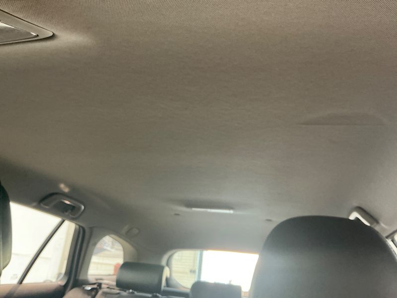 Toyota Avensis 1.8 Comfort 2011 – снимка 27