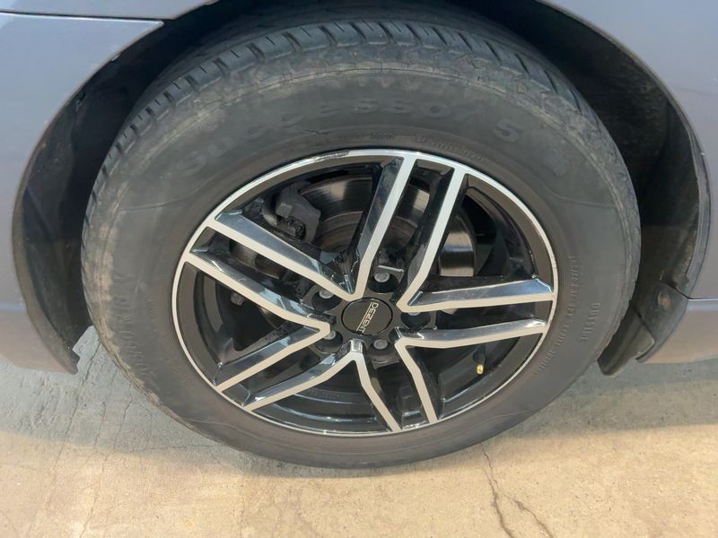 Toyota Avensis 1.8 Comfort 2011 – снимка 9