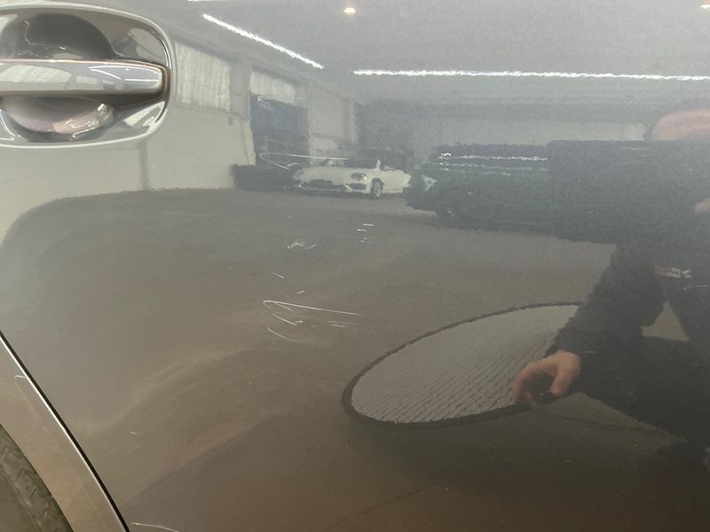 Toyota Avensis 1.8 Comfort 2011 – снимка 23