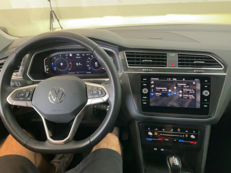 Volkswagen Tiguan 2.0 TDI Elegance 4Motion 2024 – снимка 18