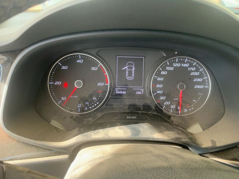 Seat Leon 1.6 TDI Style Ecomotive 2016 – снимка 18