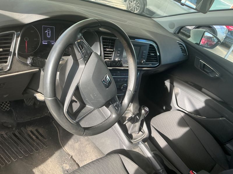 Seat Leon 1.6 TDI Style Ecomotive 2016 – снимка 23