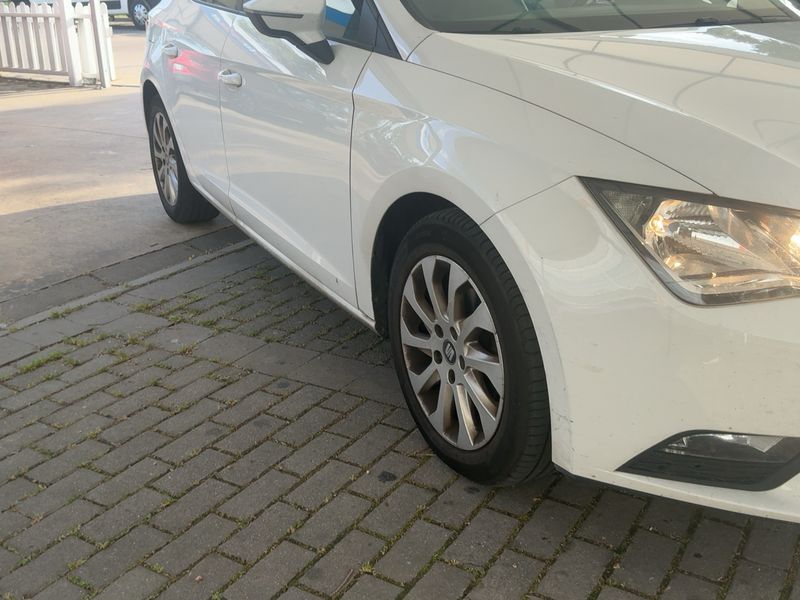 Seat Leon 1.6 TDI Style Ecomotive 2016 – снимка 12