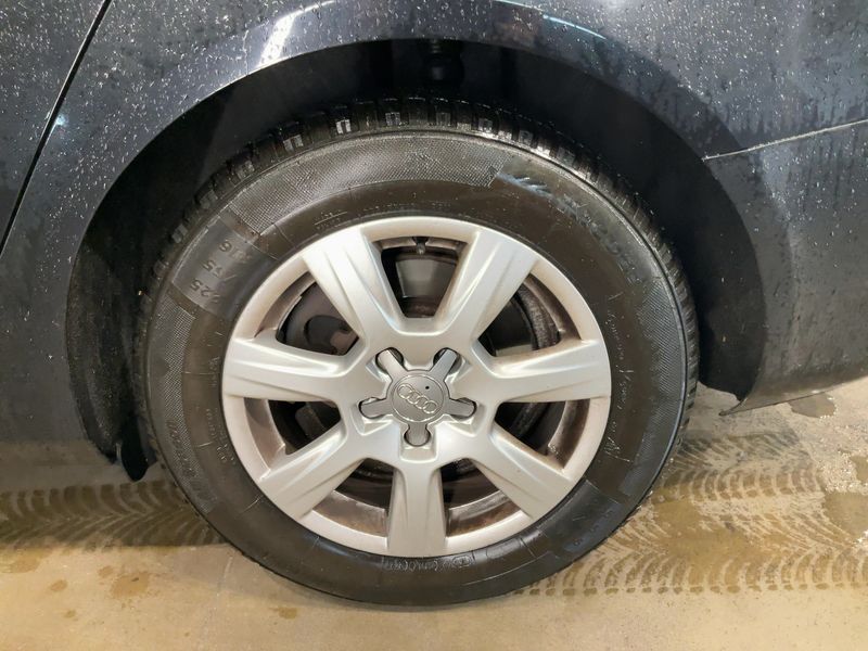 Audi A4 1.8 TFSI Ambiente 2011 – снимка 5