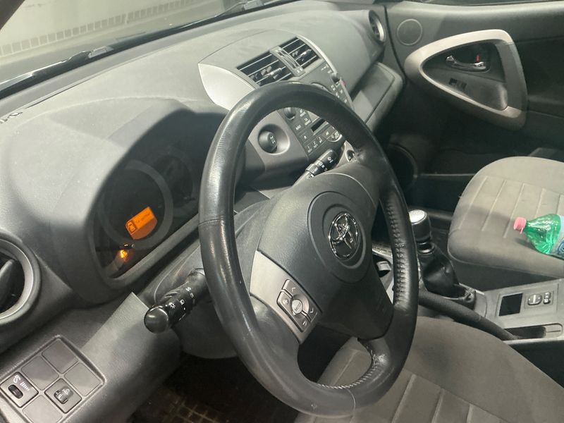 Toyota RAV 4 2.2 D-CAT Sol 2007 – снимка на щета