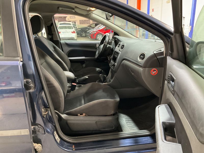 Ford Focus 1.6 Ti-VCT Sport 2005 – снимка 3