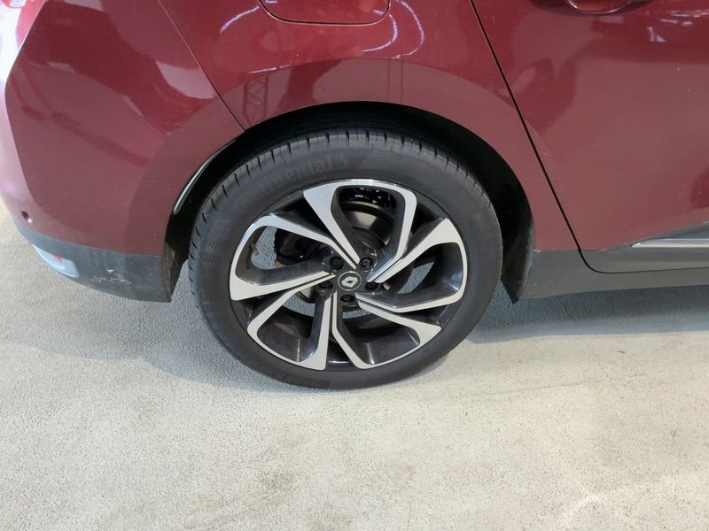 Renault Grand Scenic 1.2 TCe Energy BOSE Edition 2017 – снимка 9