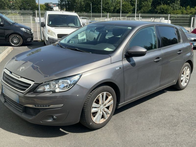 Peugeot 308 1.2 PureTech Allure Business 2017 – снимка 1