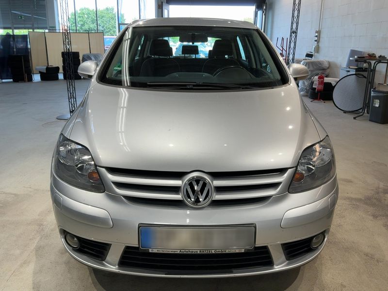 Volkswagen Golf V Plus 1.6 Tour 2007 – снимка 14