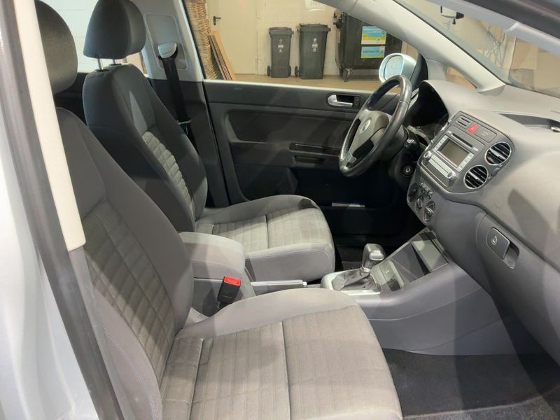 Volkswagen Golf V Plus 1.6 Tour 2007 – снимка 16