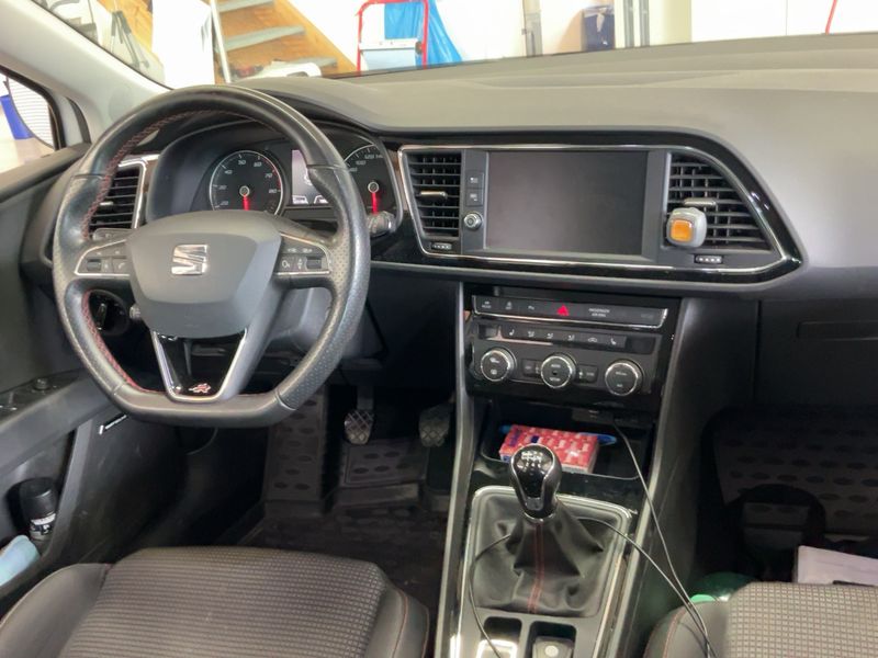Seat Leon 1.8 TSI FR 2017 – снимка 18