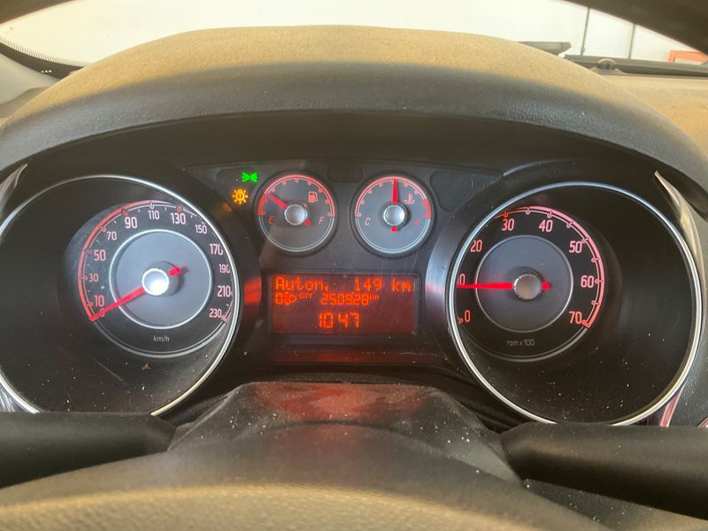 Fiat Punto 1.2 Easy 2013 – снимка 4
