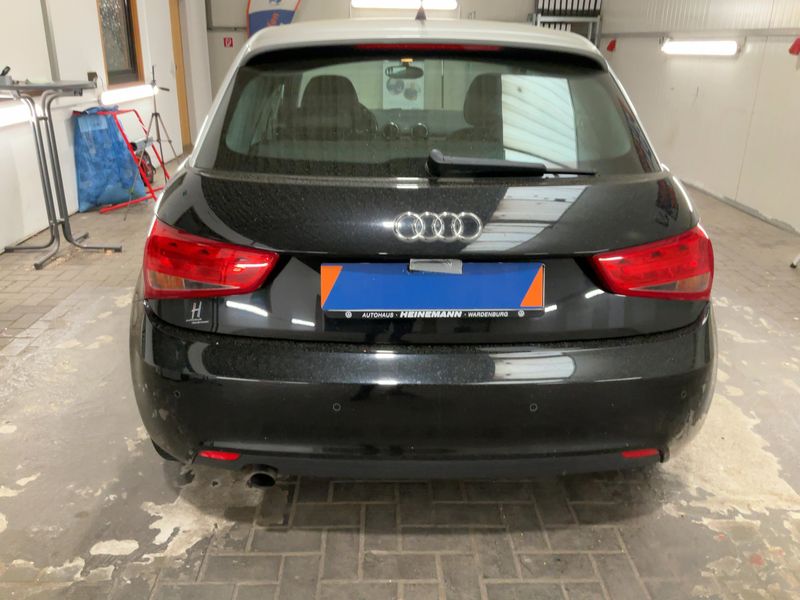 Audi A1 Sportback 1.6 TDI Attraction 2013 – снимка 7