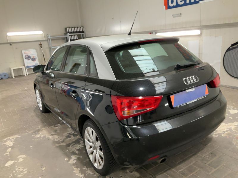 Audi A1 Sportback 1.6 TDI Attraction 2013 – снимка 6