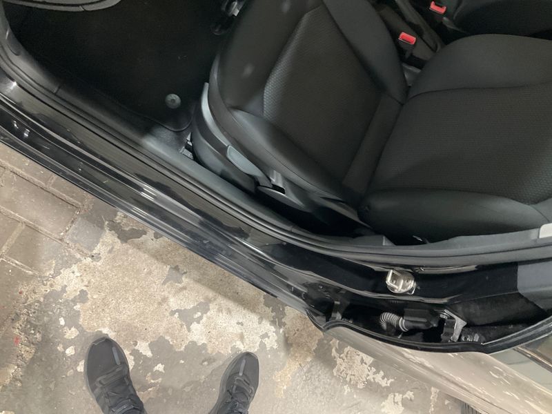 Audi A1 Sportback 1.6 TDI Attraction 2013 – снимка 47