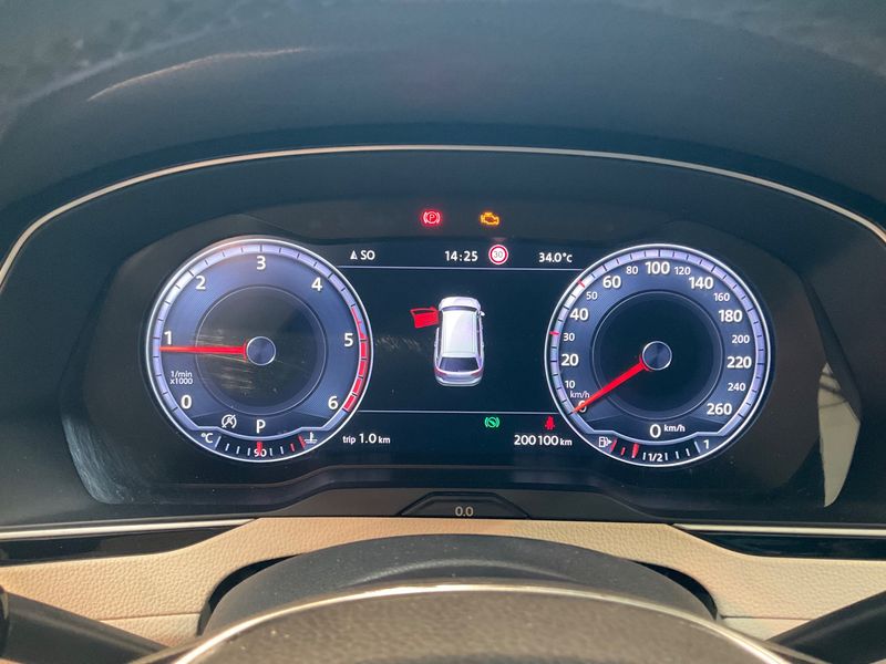 Volkswagen Passat 2.0 TDI Carat Edition 4Motion BlueMotion Tech 2015 – снимка 18