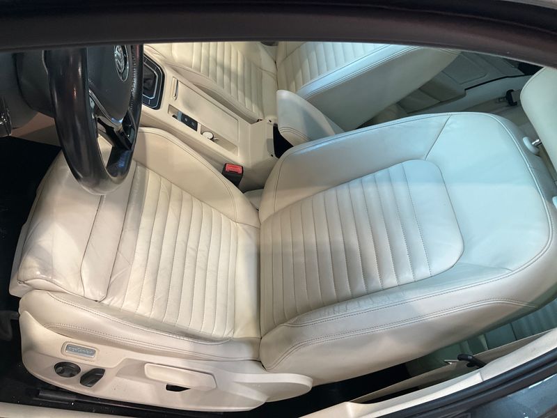 Volkswagen Passat 2.0 TDI Carat Edition 4Motion BlueMotion Tech 2015 – снимка 24
