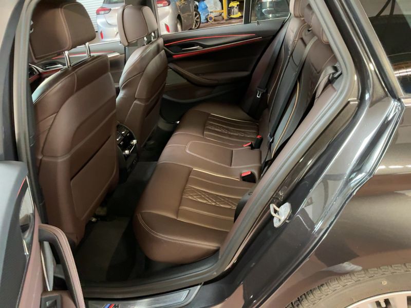 BMW 5er 530d Mild-Hybrid xDrive M Sport 2020 – снимка 19