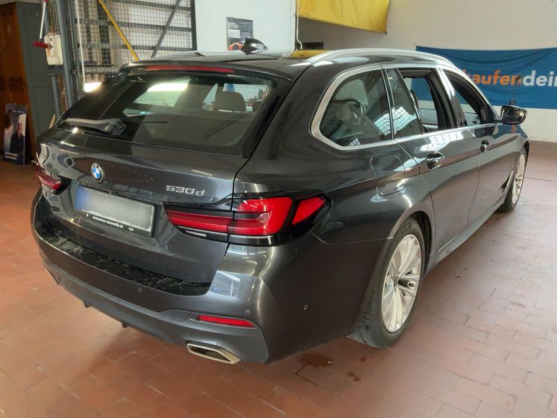 BMW 5er 530d Mild-Hybrid xDrive M Sport 2020 – снимка 8