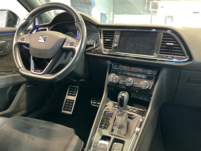 Seat Leon 2.0 TSI Cupra 300 2017 – снимка 18