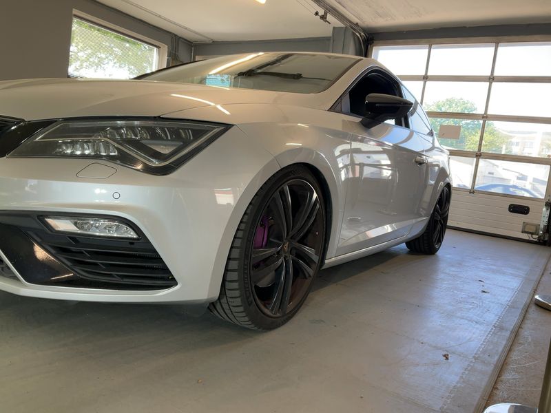 Seat Leon 2.0 TSI Cupra 300 2017 – снимка 2