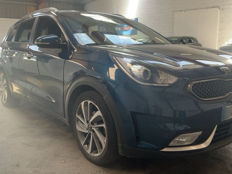 Kia Niro 1.6 Hybrid Premium 2017 – снимка 12
