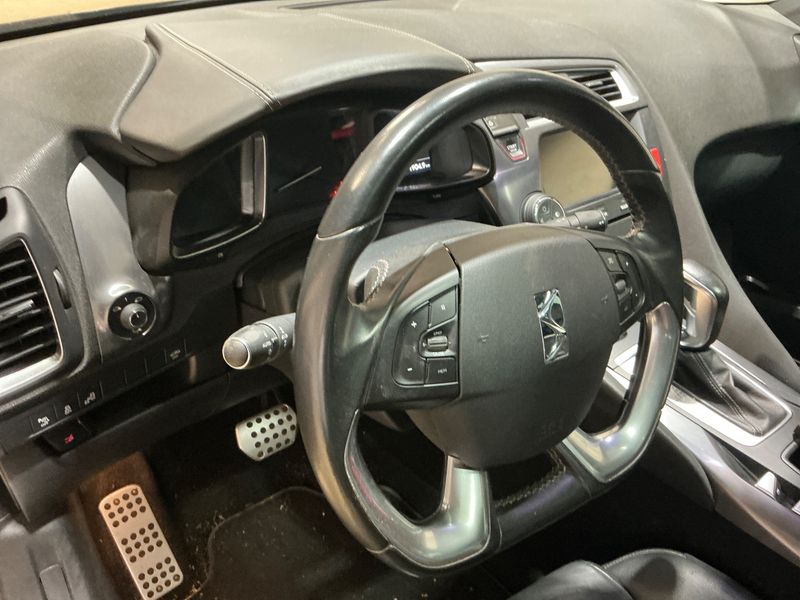 DS Automobiles DS5 2.0 Blue-HDi SportChic 2015 – снимка 30