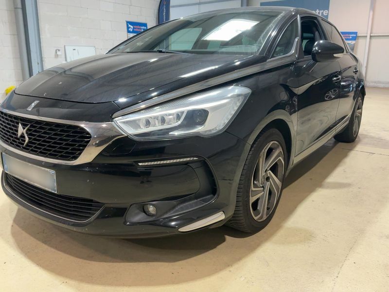 DS Automobiles DS5 2.0 Blue-HDi SportChic 2015 – снимка 2