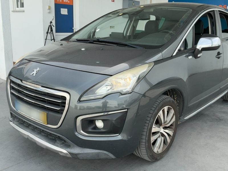 Peugeot 3008 1.6 e-HDi Style 2015 – снимка 2