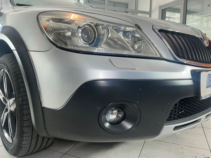 Skoda Octavia 2.0 TDI Scout 4x4 2013 – снимка 80