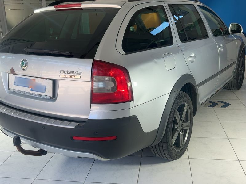 Skoda Octavia 2.0 TDI Scout 4x4 2013 – снимка 8