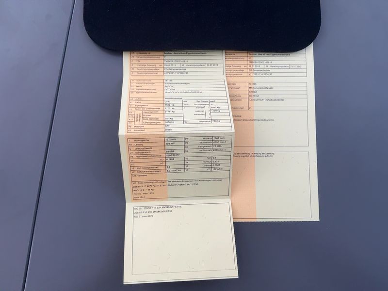 Skoda Octavia 2.0 TDI Scout 4x4 2013 – снимка 21