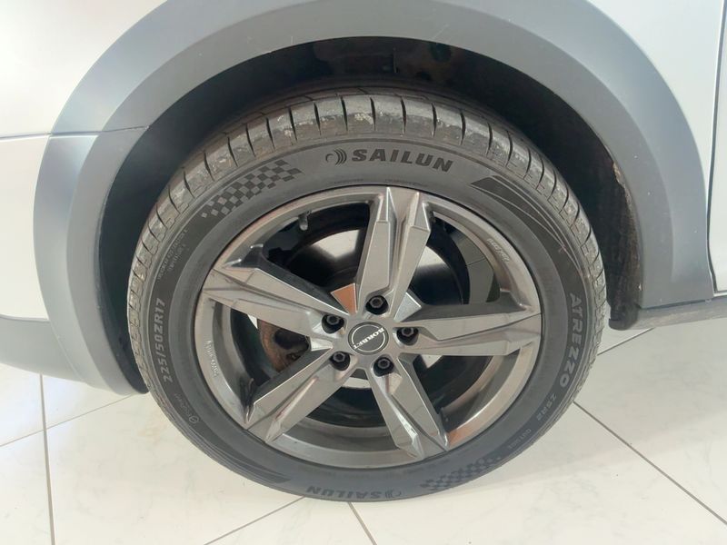 Skoda Octavia 2.0 TDI Scout 4x4 2013 – снимка 3